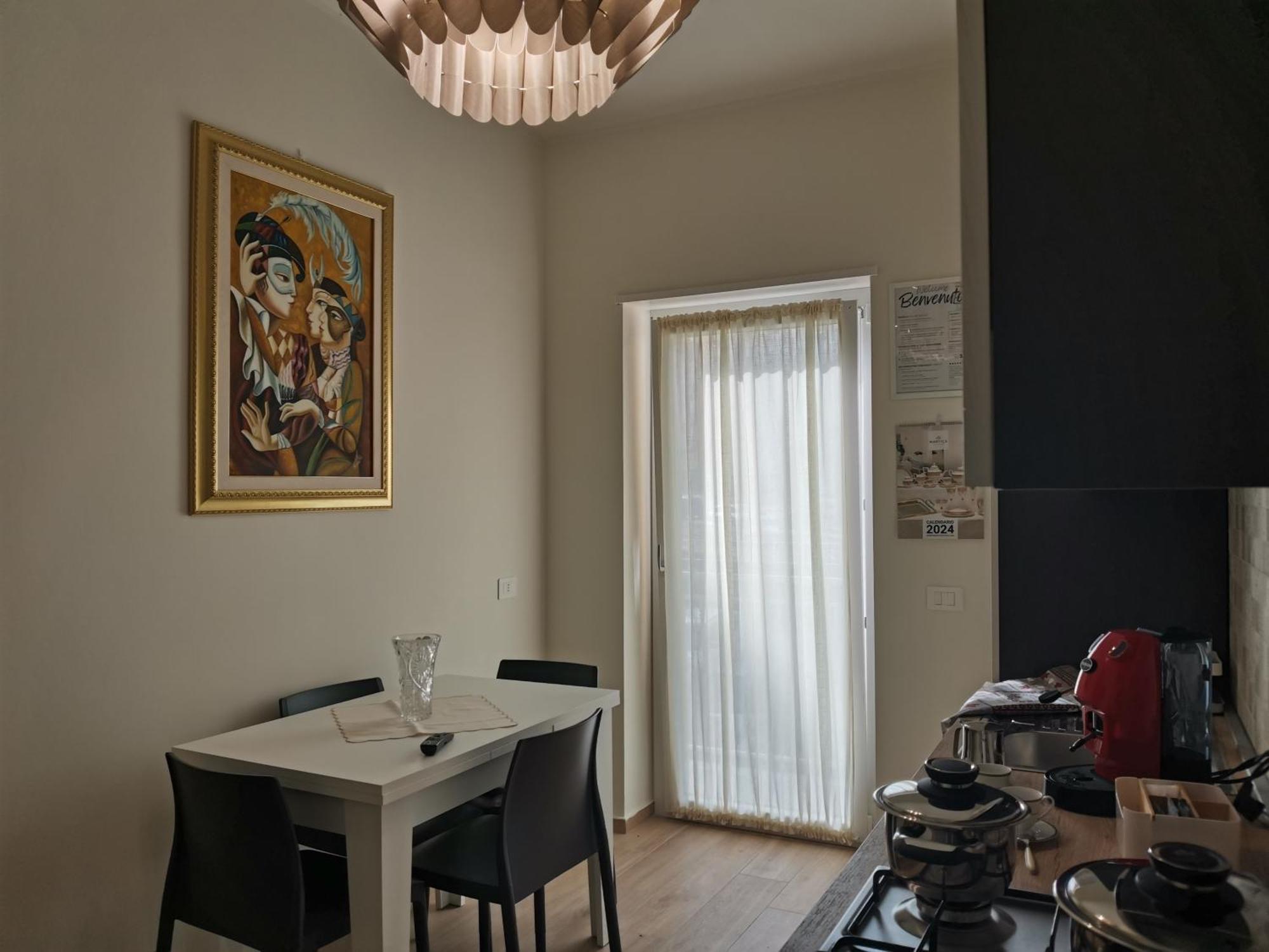 Palazzo Buscema - Appartamenti & Residence クロトーネ エクステリア 写真